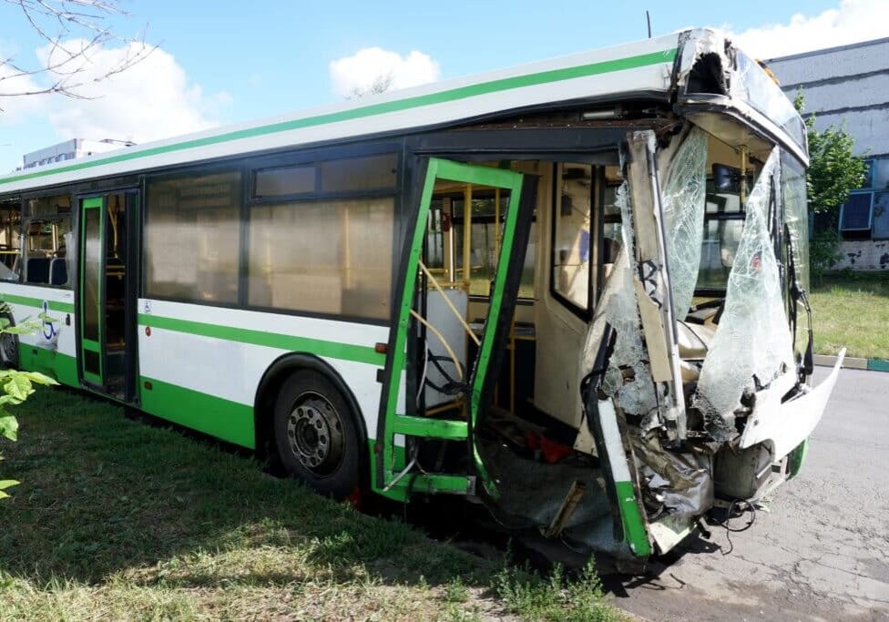 Broken,In,An,Accident,The,Bus,Is,In,The,Parking